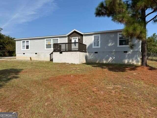 4 bedroom, 2 bathroom, 1,650 sq ft manufactured home,single family residence under contract at 2883 Carl Sutton Road, Lizella, GA 31052