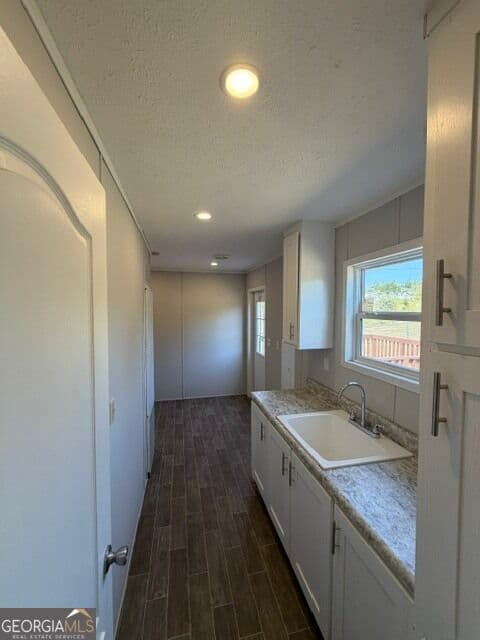 4 bedroom, 2 bathroom, 1,650 sq ft manufactured home,single family residence under contract at 2883 Carl Sutton Road, Lizella, GA 31052 — photo 8
