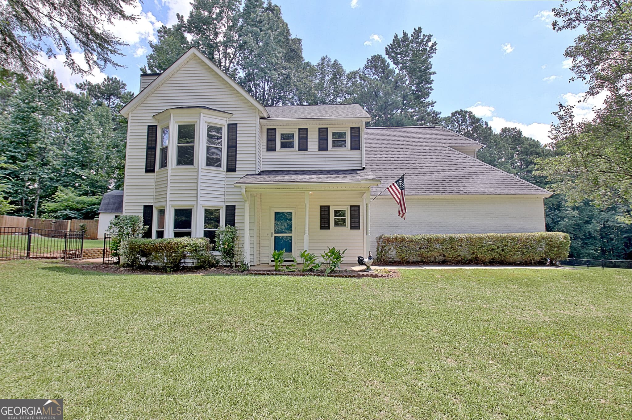 4 bedroom, 2.5 bathroom, 2,058 sq ft single family residence for rent at 1359 Fischer Road, Sharpsburg, GA 30277 for $2,800 a month — photo 2