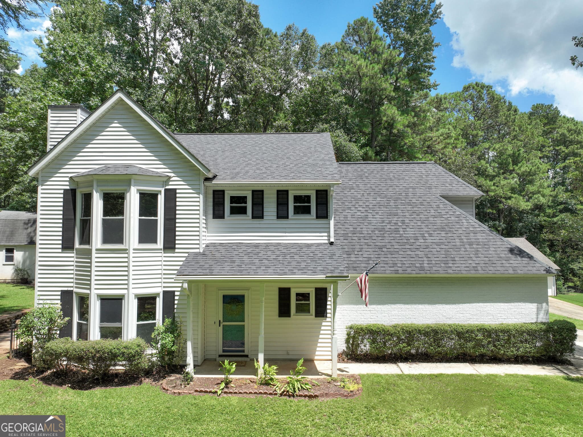 4 bedroom, 2.5 bathroom, 2,058 sq ft single family residence for rent at 1359 Fischer Road, Sharpsburg, GA 30277 for $2,800 a month