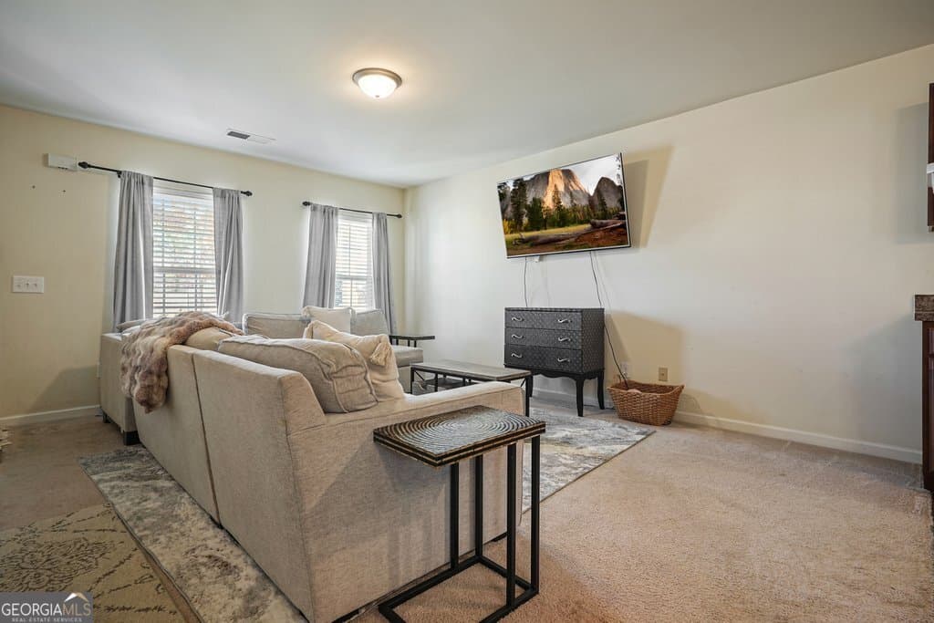 4 bedroom, 3 bathroom, 2,040 sq ft single family residence for sale at 18 Oxford Lane, Kingston, GA 30145 — photo 7