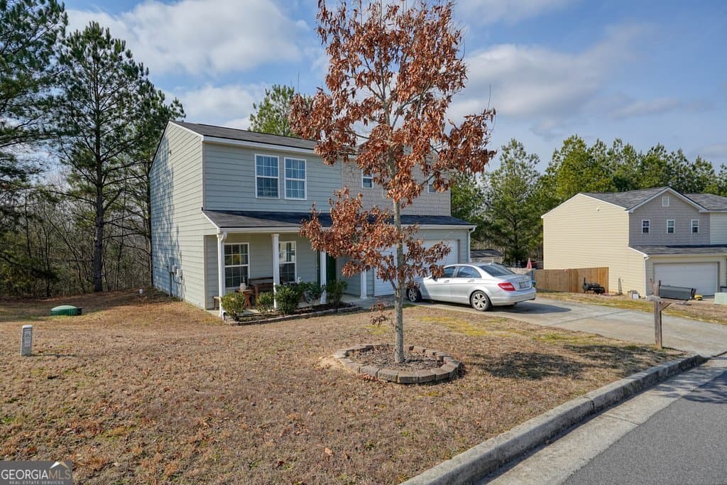 4 bedroom, 3 bathroom, 2,040 sq ft single family residence for sale at 18 Oxford Lane, Kingston, GA 30145 — photo 4