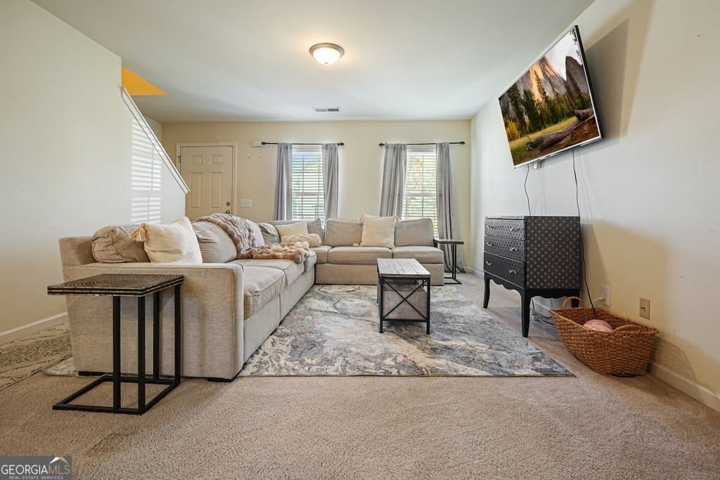 4 bedroom, 3 bathroom, 2,040 sq ft single family residence for sale at 18 Oxford Lane, Kingston, GA 30145 — photo 8