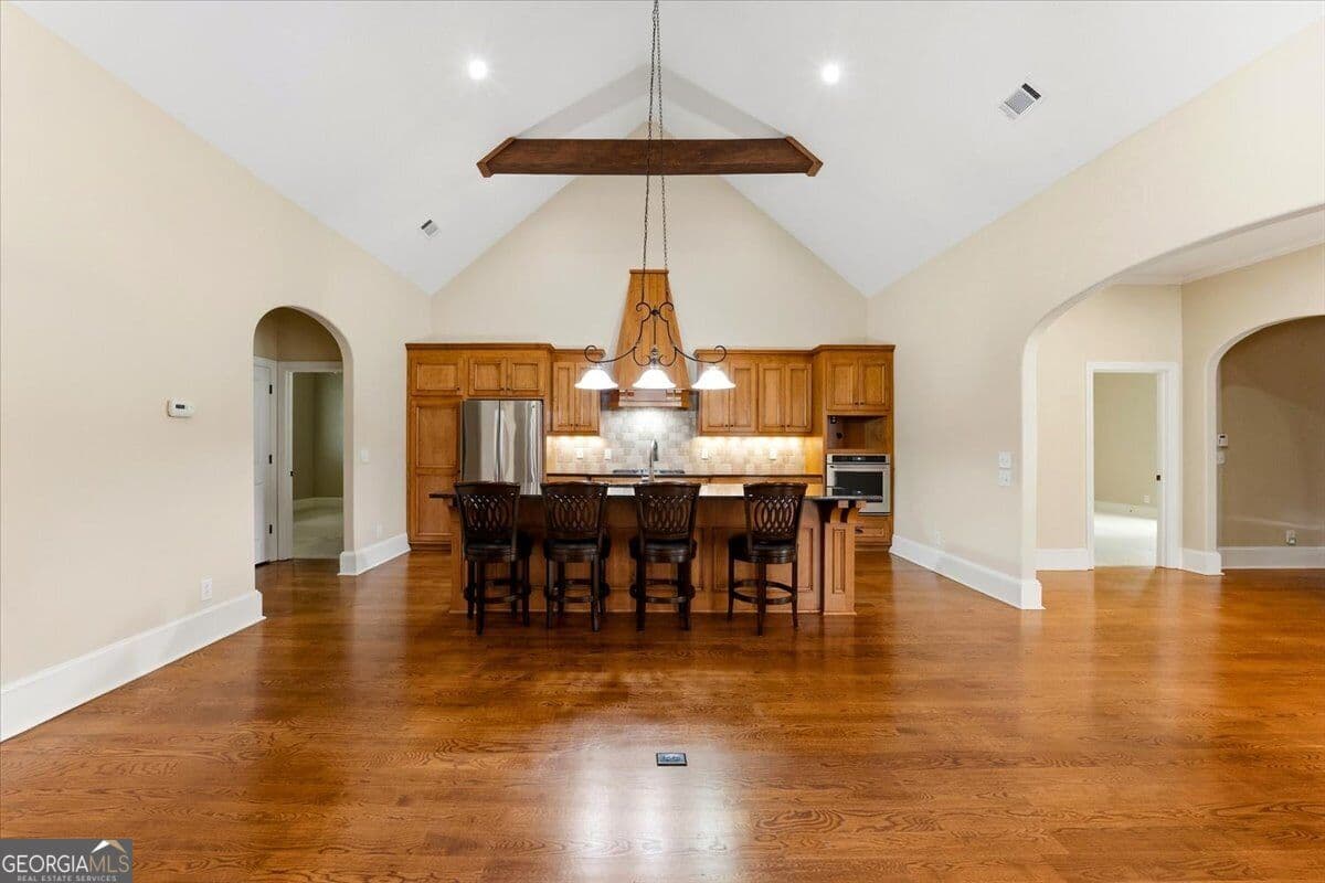 3 bedroom, 2 bathroom, 2,653 sq ft single family residence under contract at 427 Leamington Lane, Macon, GA 31220 — photo 8