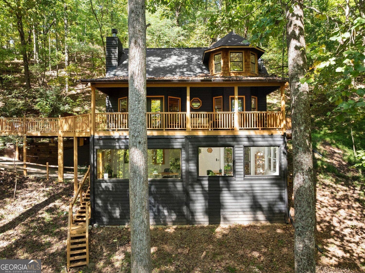 4 bedroom, 3 bathroom, 2,194 sq ft single family residence for sale at 125 Owltown Drive, Ellijay, GA 30536 — photo 2