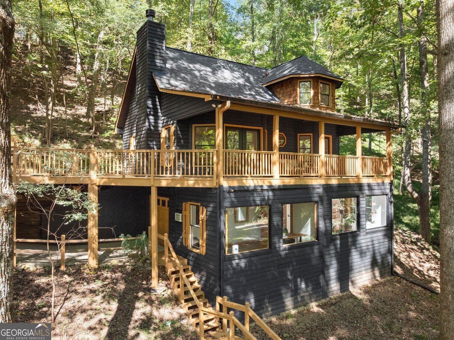 4 bedroom, 3 bathroom, 2,194 sq ft single family residence for sale at 125 Owltown Drive, Ellijay, GA 30536