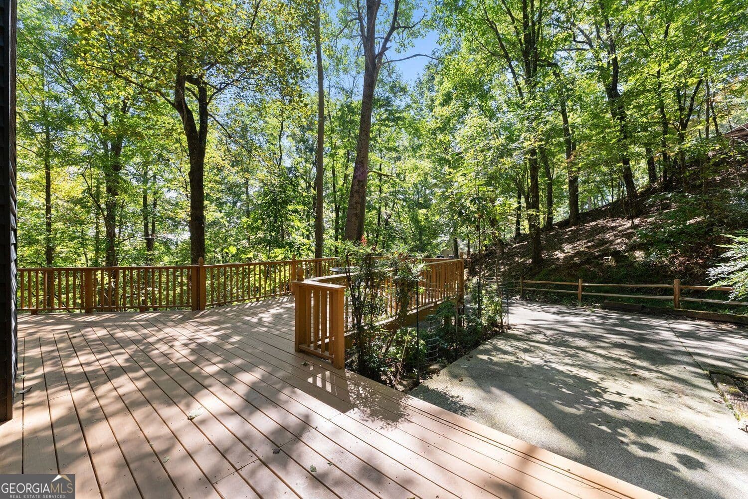 4 bedroom, 3 bathroom, 2,194 sq ft single family residence for sale at 125 Owltown Drive, Ellijay, GA 30536 — photo 8