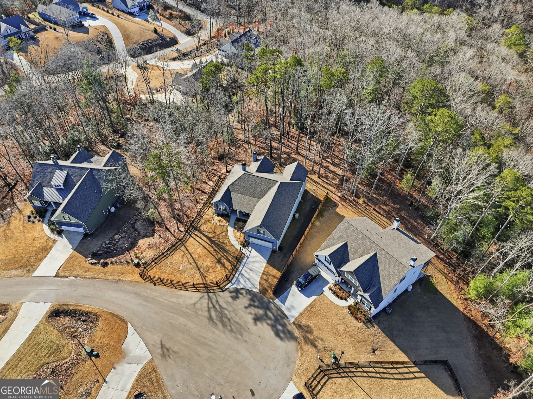 4 bedroom, 3.5 bathroom, 2,818 sq ft single family residence for sale at 218 Highland Pointe Drive, Ellijay, GA 30536 — photo 6