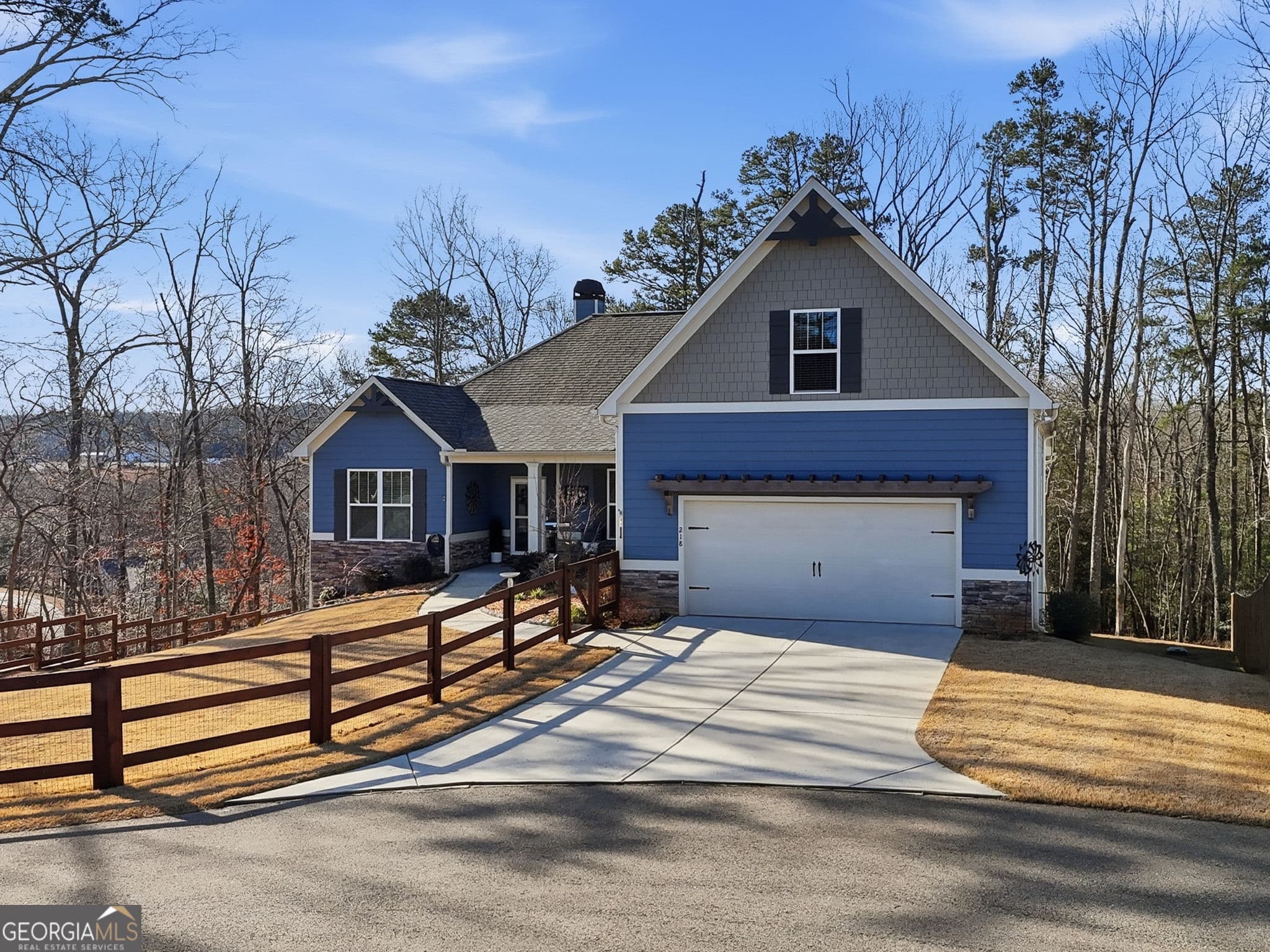 4 bedroom, 3.5 bathroom, 2,818 sq ft single family residence for sale at 218 Highland Pointe Drive, Ellijay, GA 30536 — photo 3
