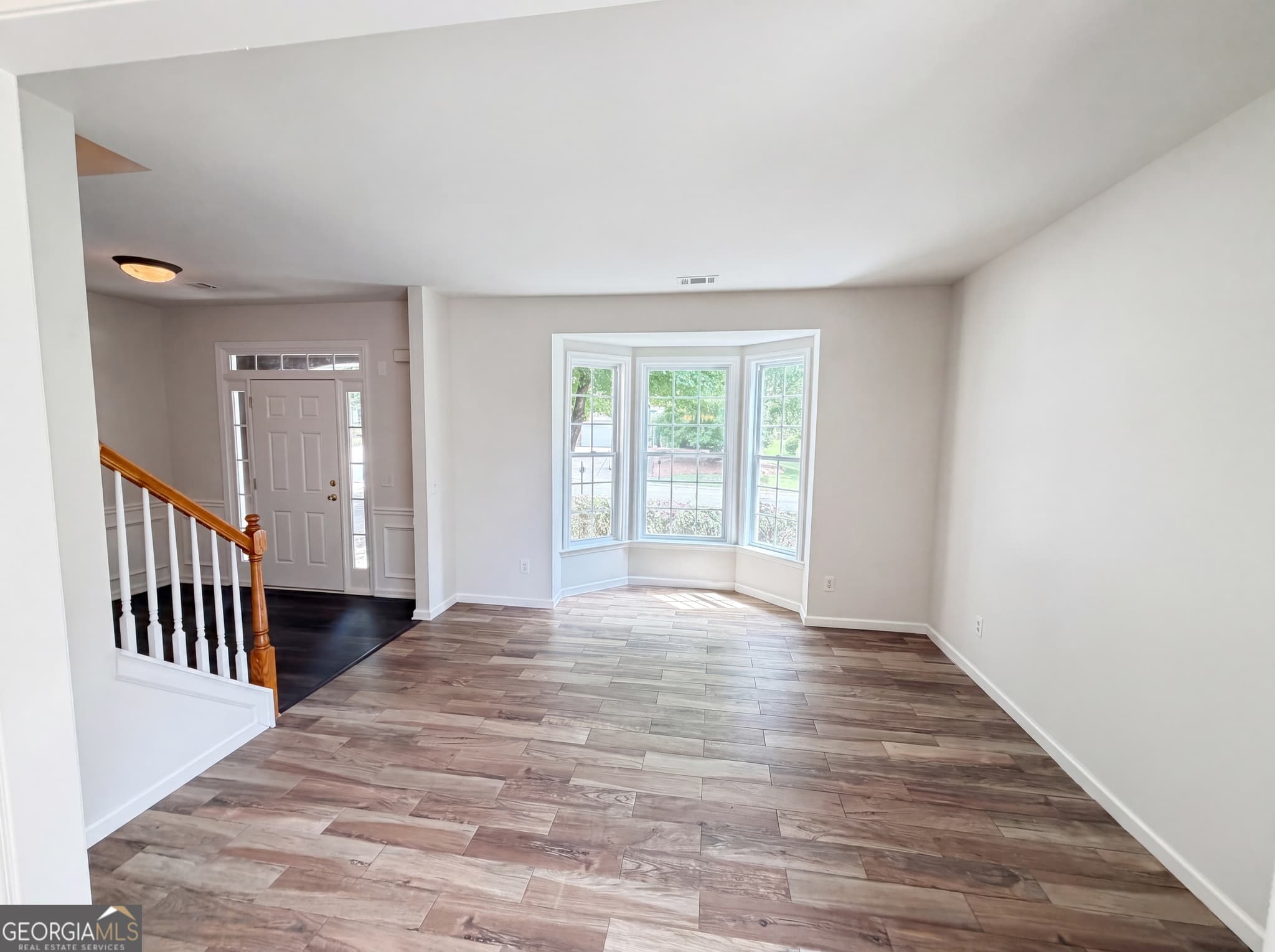 4 bedroom, 2.5 bathroom, 2,894 sq ft single family residence for sale at 109 Puckett Court, Canton, GA 30115 — photo 9