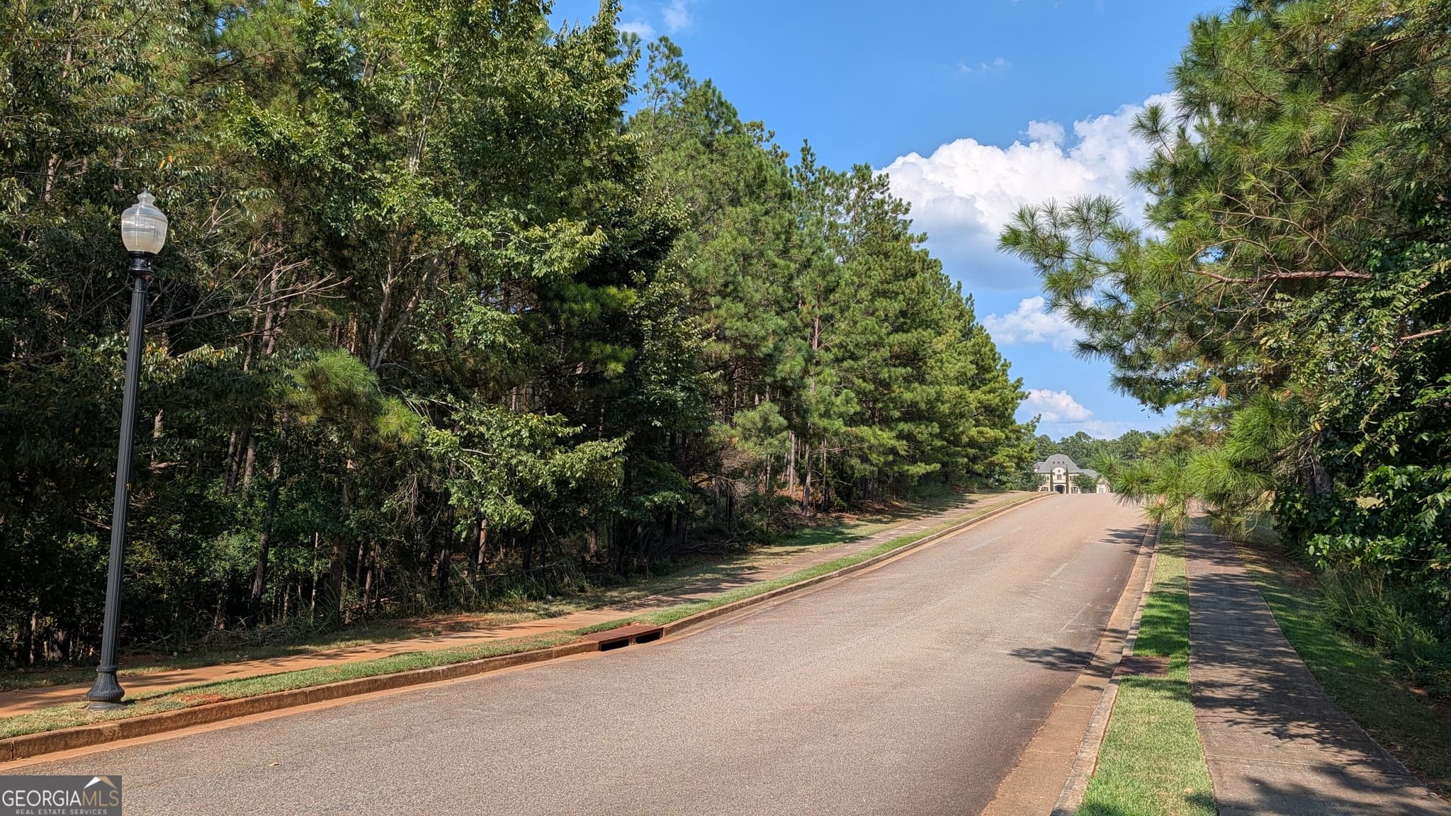 residential lot for sale at 6 Balmoral Court, Macon, GA 31210 — photo 3