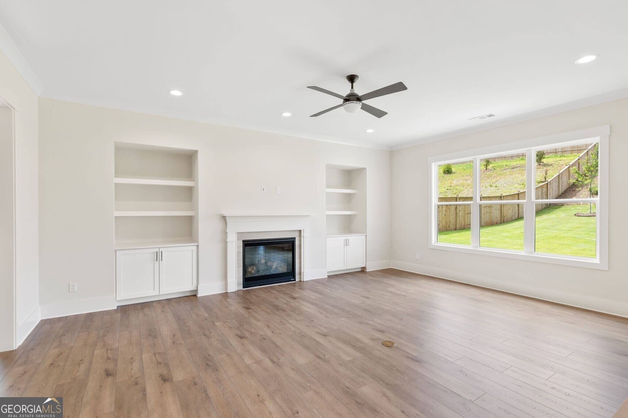 4 bedroom, 3 bathroom, 3,103 sq ft single family residence for sale at 3375 Hillshire Drive, Cumming, GA 30028 — photo 6