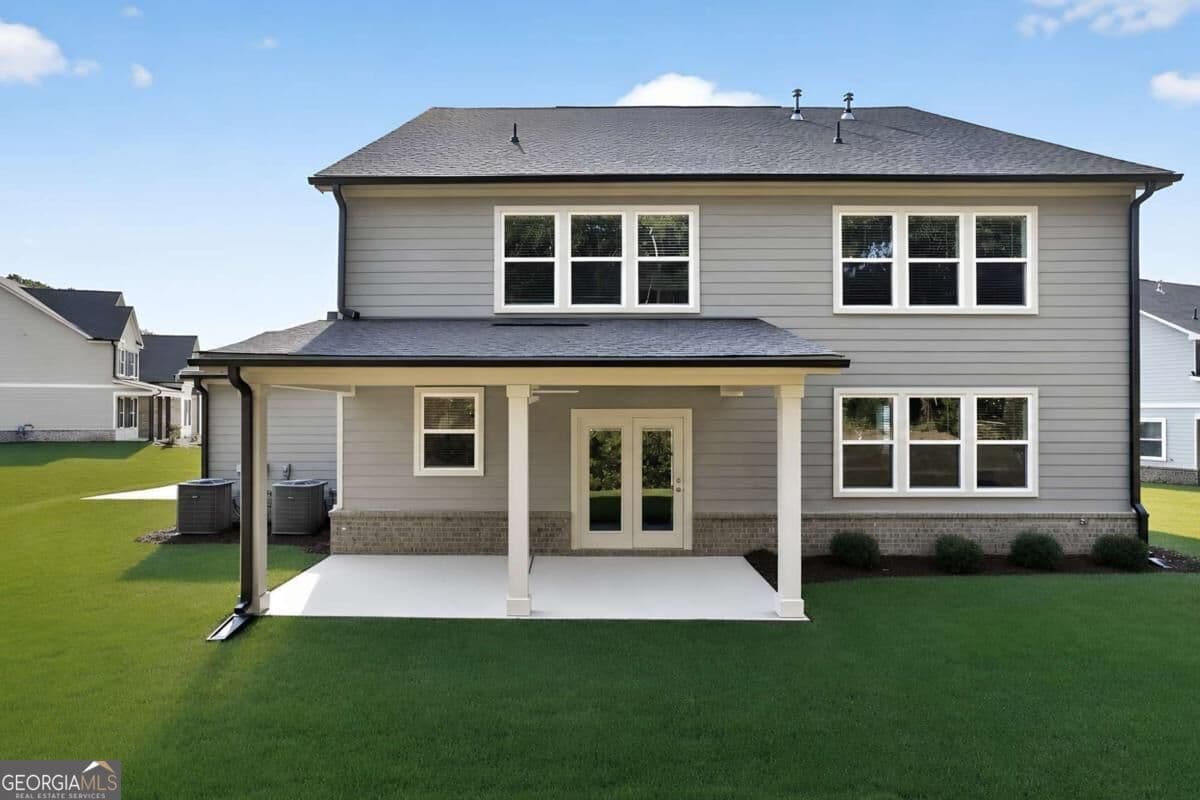 5 bedroom, 4 bathroom, 3,700 sq ft single family residence for sale at 4530 Manning Drive, Cumming, GA 30028 — photo 3