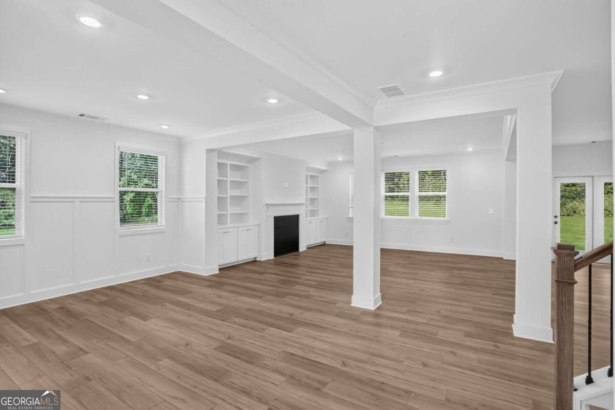 5 bedroom, 4 bathroom, 3,700 sq ft single family residence for sale at 4530 Manning Drive, Cumming, GA 30028 — photo 9