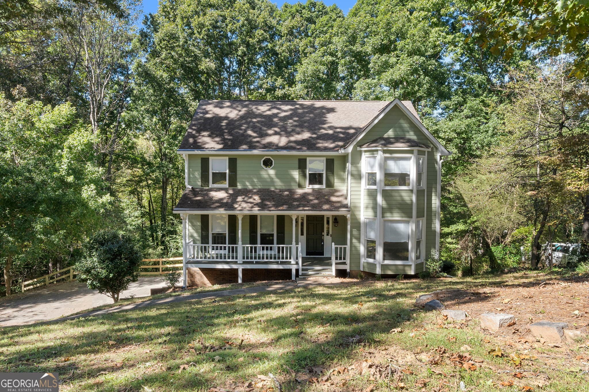 4 bedroom, 2.5 bathroom single family residence for sale at 2077 Signal Ridge Chase, Kennesaw, GA 30152