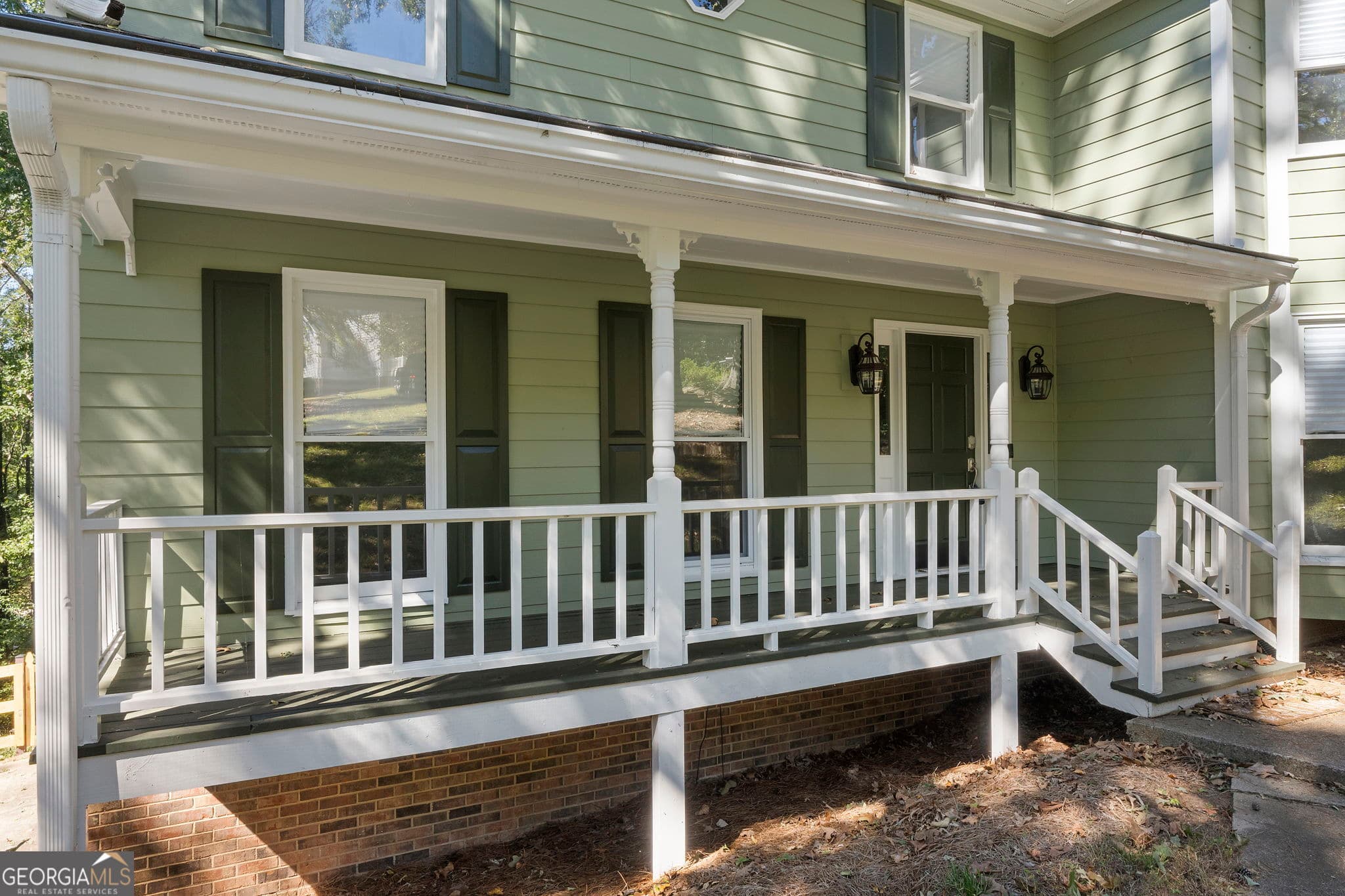 4 bedroom, 2.5 bathroom single family residence for sale at 2077 Signal Ridge Chase, Kennesaw, GA 30152 — photo 4