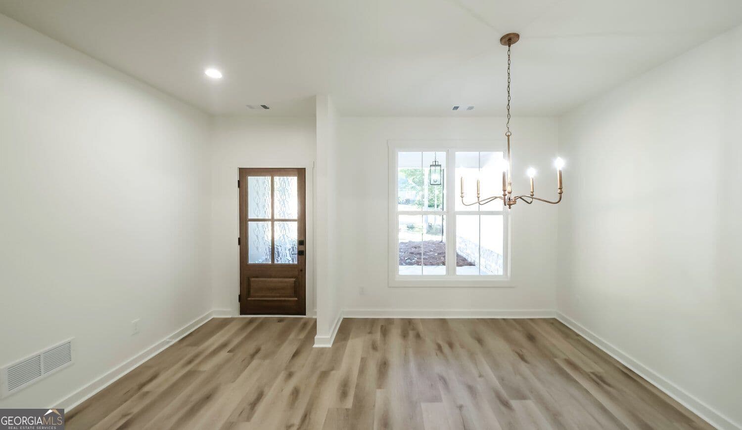 4 bedroom, 3.5 bathroom, 2,500 sq ft single family residence for sale at 36 Johnston Row, Cartersville, GA 30121 — photo 3