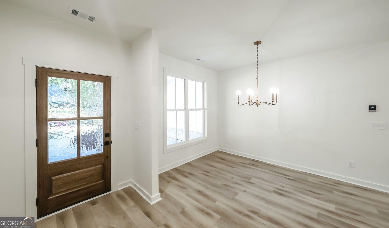 4 bedroom, 3.5 bathroom, 2,500 sq ft single family residence for sale at 36 Johnston Row, Cartersville, GA 30121 — photo 4