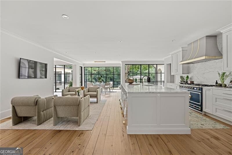 6 bedroom, 8.5 bathroom single family residence for sale at 3625 Tuxedo Road, Atlanta, GA 30305 — photo 6