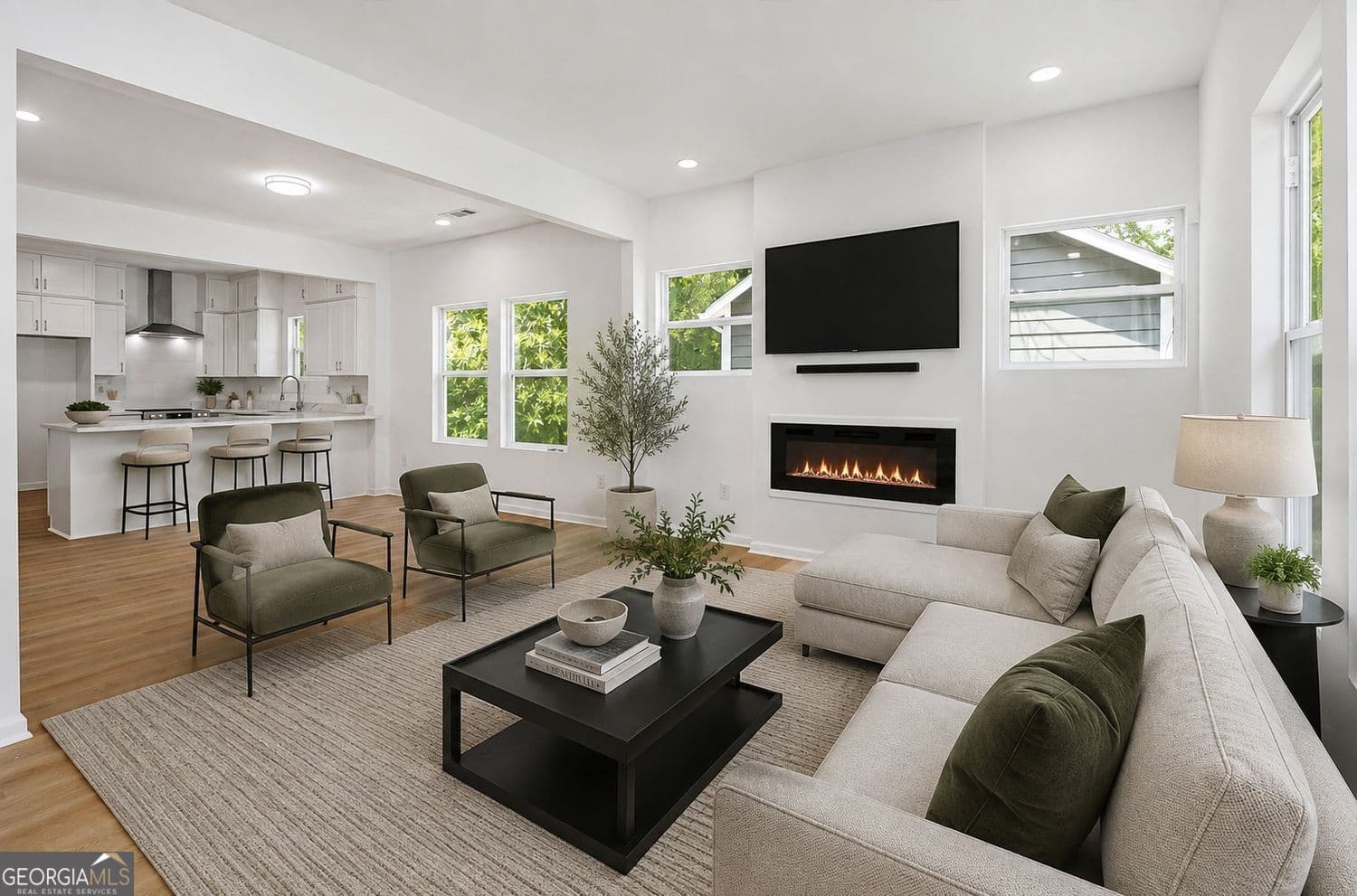 3 bedroom, 2.5 bathroom, 1,835 sq ft single family residence for sale at 1502 Venetian Drive, Atlanta, GA 30311 — photo 7