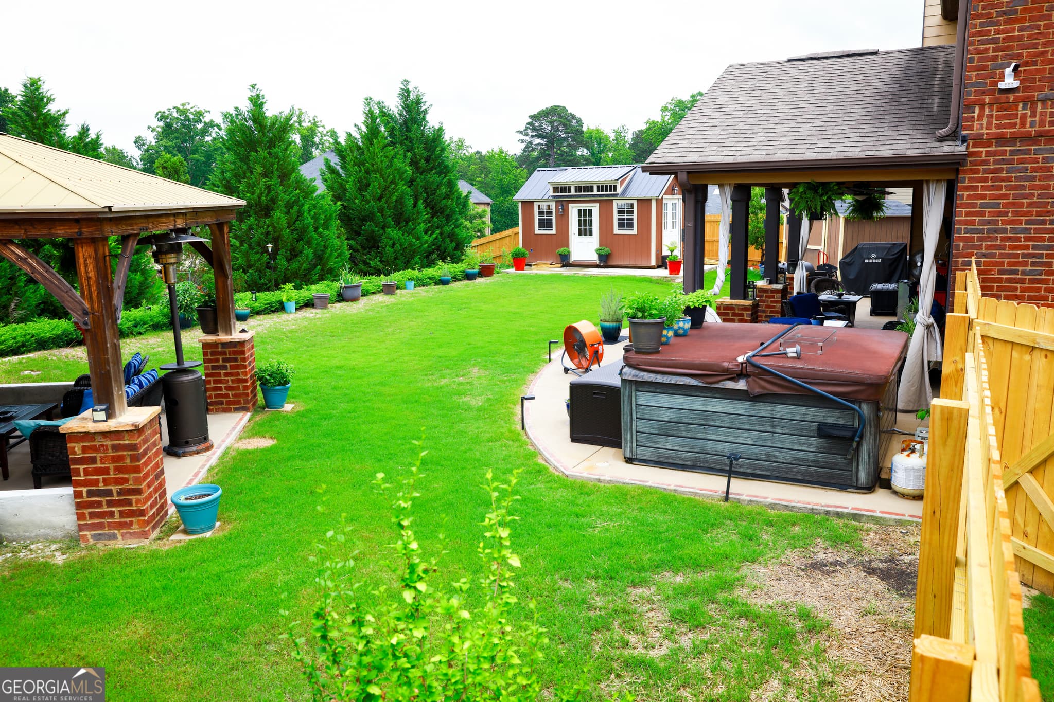 5 bedroom, 3.5 bathroom, 5,300 sq ft single family residence for sale at 5626 Casa Blanca Lane, Atlanta, GA 30331 — photo 8