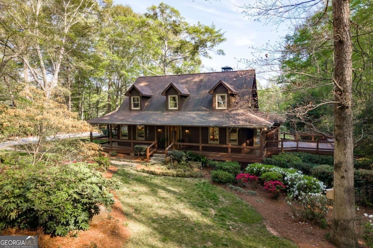 5 bedroom, 3.5 bathroom, 3,794 sq ft single family residence for rent at 2462 Centerville Rosebud Road, Loganville, GA 30052 for $4,500 a month — photo 1 of 1