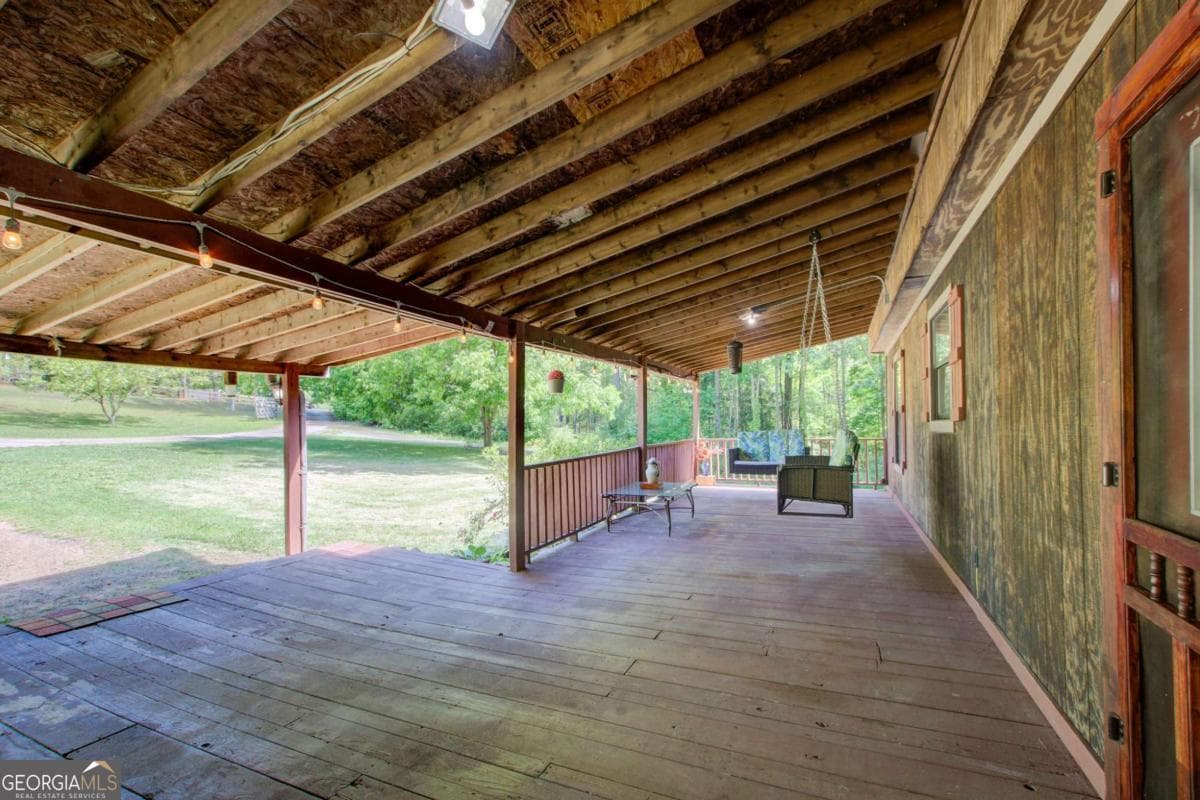 4 bedroom, 3 bathroom, 2,464 sq ft single family residence for sale at 8176 E HIGHWAY 5, Whitesburg, GA 30185 — photo 2
