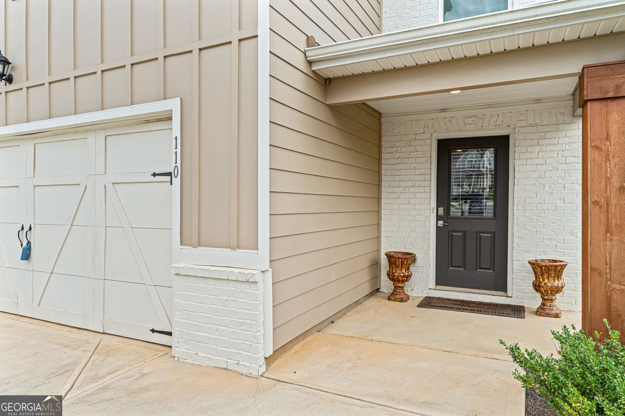4 bedroom, 3 bathroom, 2,009 sq ft single family residence for sale at 110 Red Barn Court, Perry, GA 31069 — photo 3