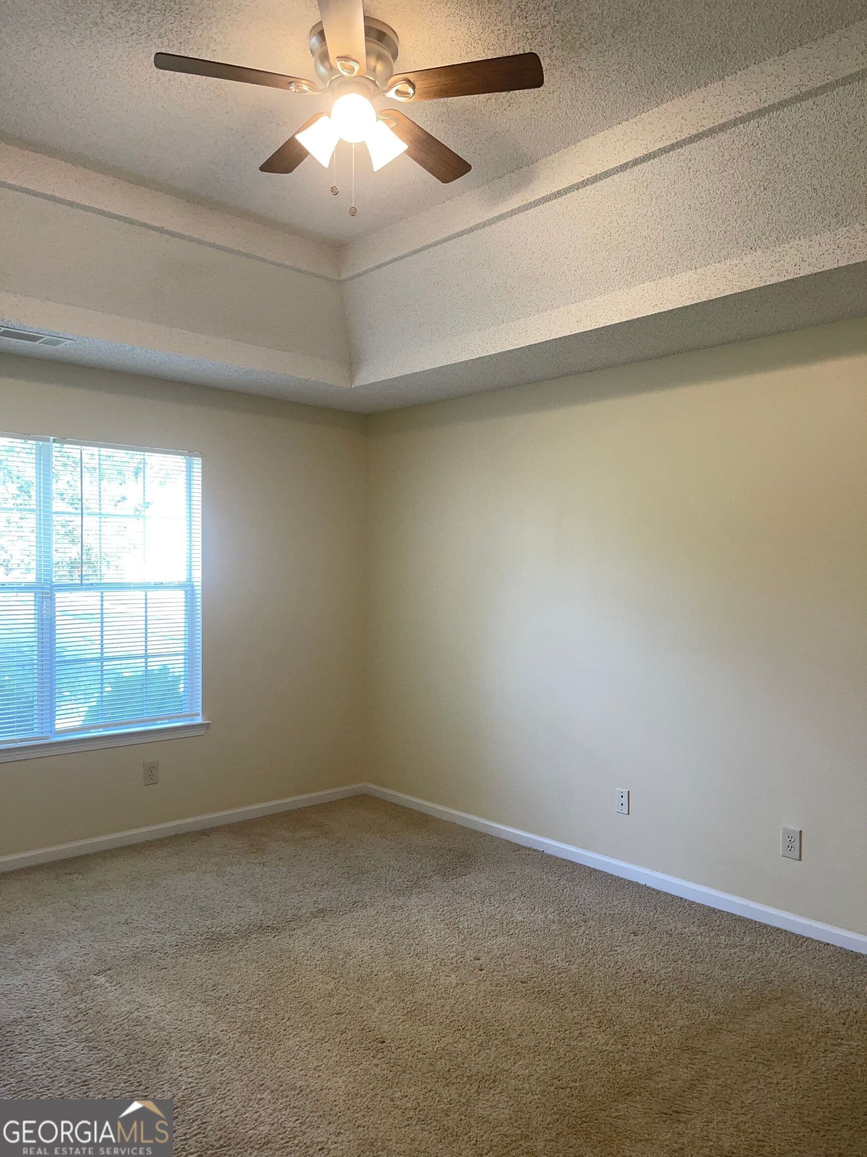 3 bedroom, 3.5 bathroom, 1,472 sq ft single family residence for rent at 206 Goldleaf Drive, Hampton, GA 30228 for $1,650 a month — photo 8
