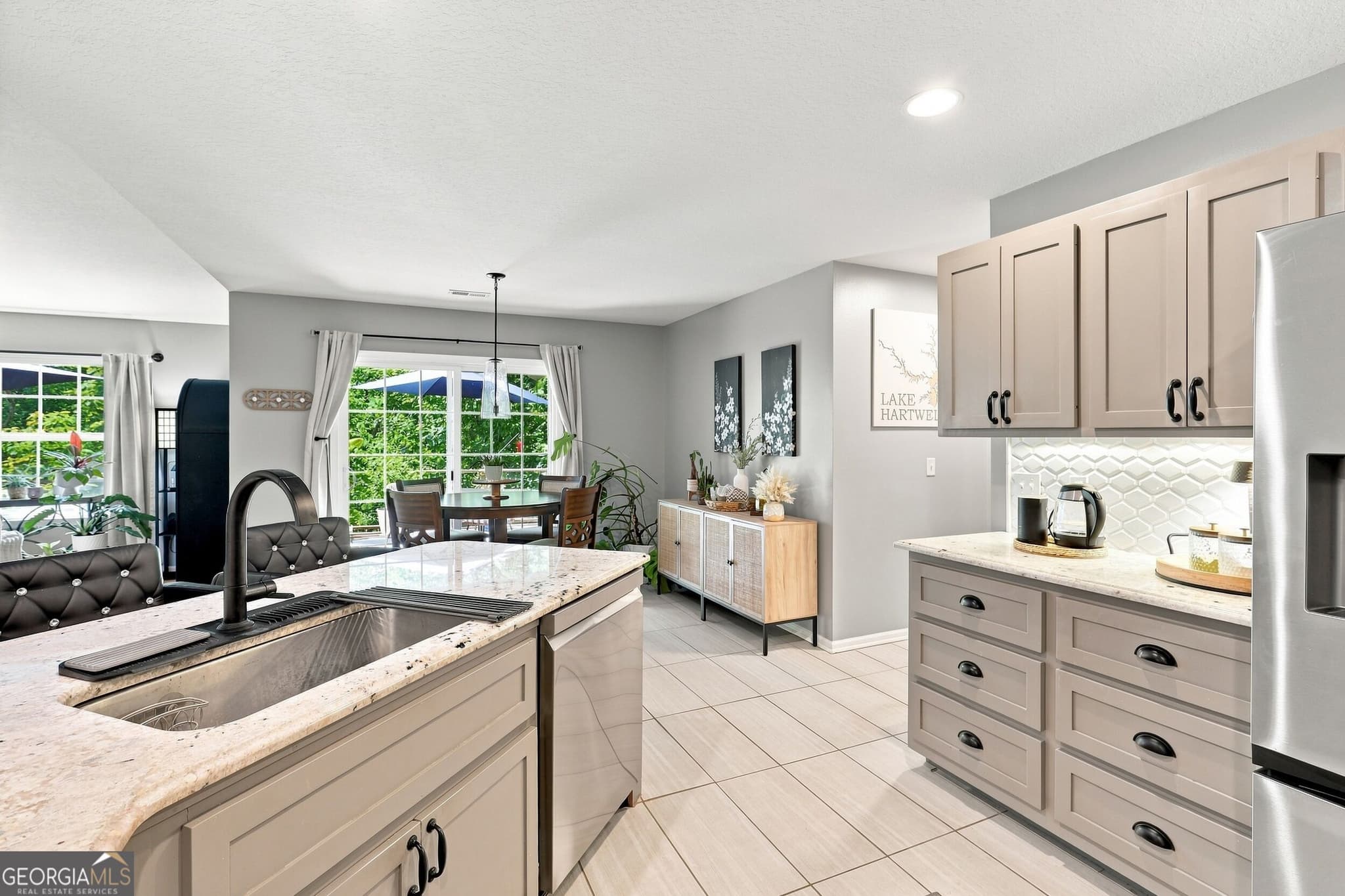 3 bedroom, 2 bathroom, 1,912 sq ft single family residence for sale at 105 Wapiti Lane, Westminster, SC 29693 — photo 7