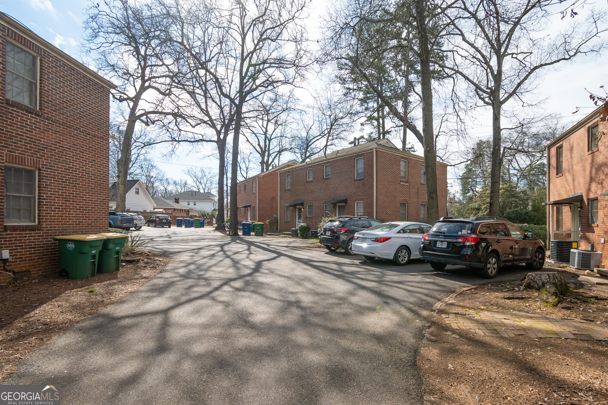 2 bedroom, 1 bathroom, 988 sq ft duplex for rent at 1439 Milledge Avenue, Athens, GA 30605 for $1,700 a month — photo 4