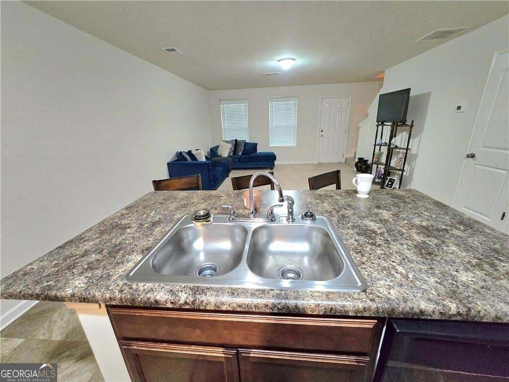 3 bedroom, 2.5 bathroom, 1,600 sq ft single family residence for sale at 2365 Hackamore Drive, Atlanta, GA 30349 — photo 7
