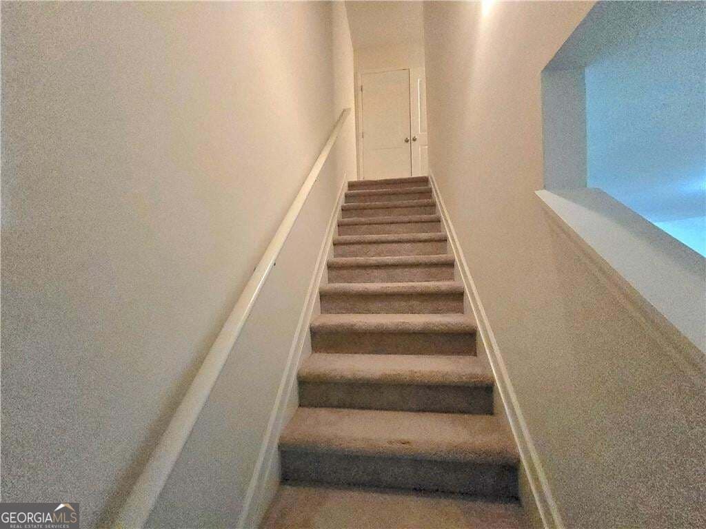 3 bedroom, 2.5 bathroom, 1,600 sq ft single family residence for sale at 2365 Hackamore Drive, Atlanta, GA 30349 — photo 9