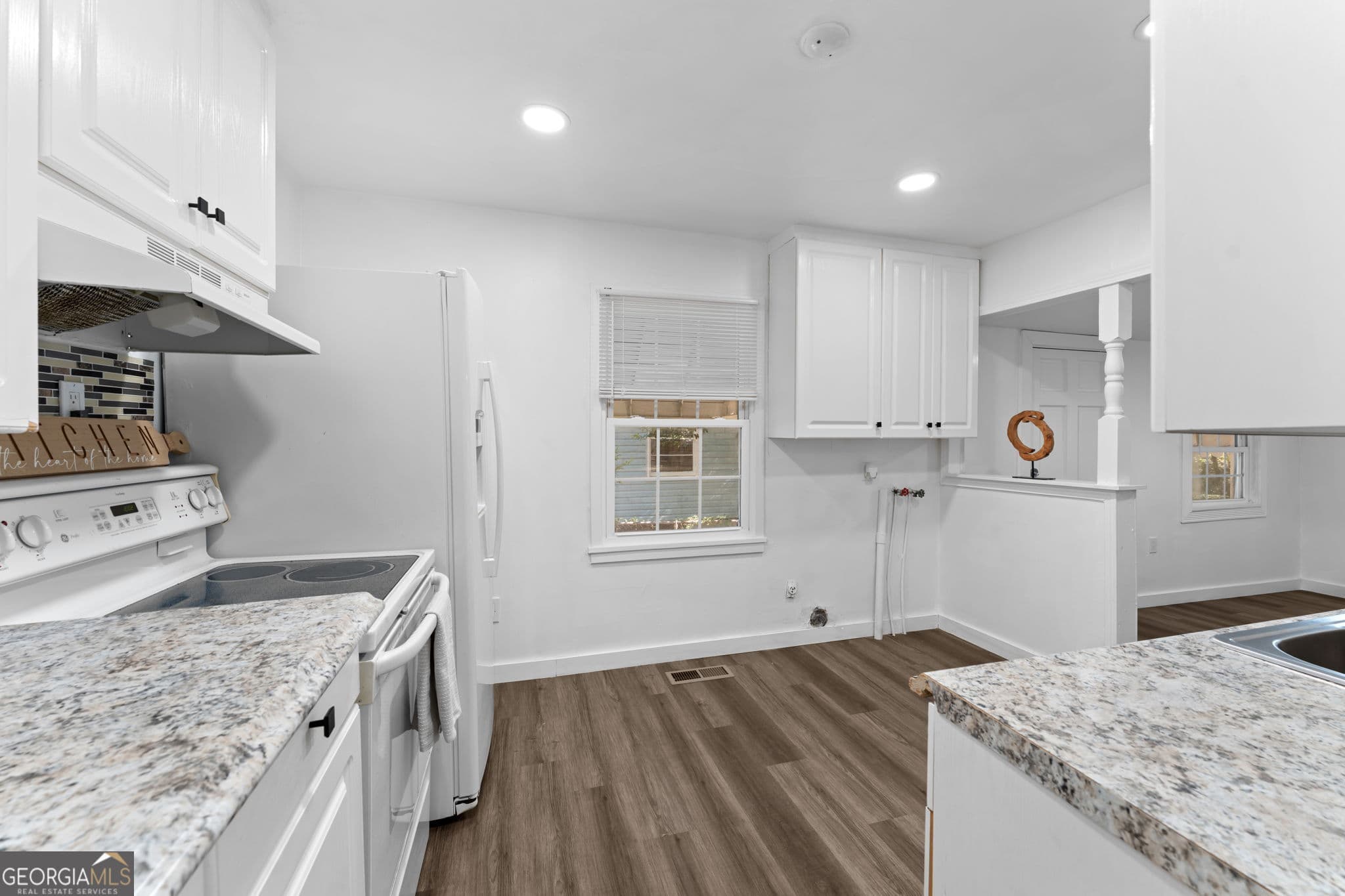 3 bedroom, 1 bathroom, 1,073 sq ft single family residence for sale at 1311 Alma Avenue, Warner Robins, GA 31088 — photo 8