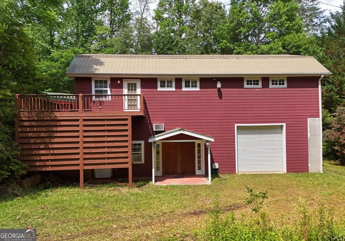 2 bedroom, 3.5 bathroom, 3,000 sq ft single family residence under contract at 34 Summerhill Lane, Blairsville, GA 30512 — photo 5