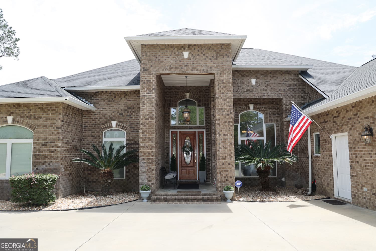 4 bedroom, 3 bathroom, 3,247 sq ft single family residence for sale at 1620 Fairway Drive, Vidalia, GA 30474 — photo 4