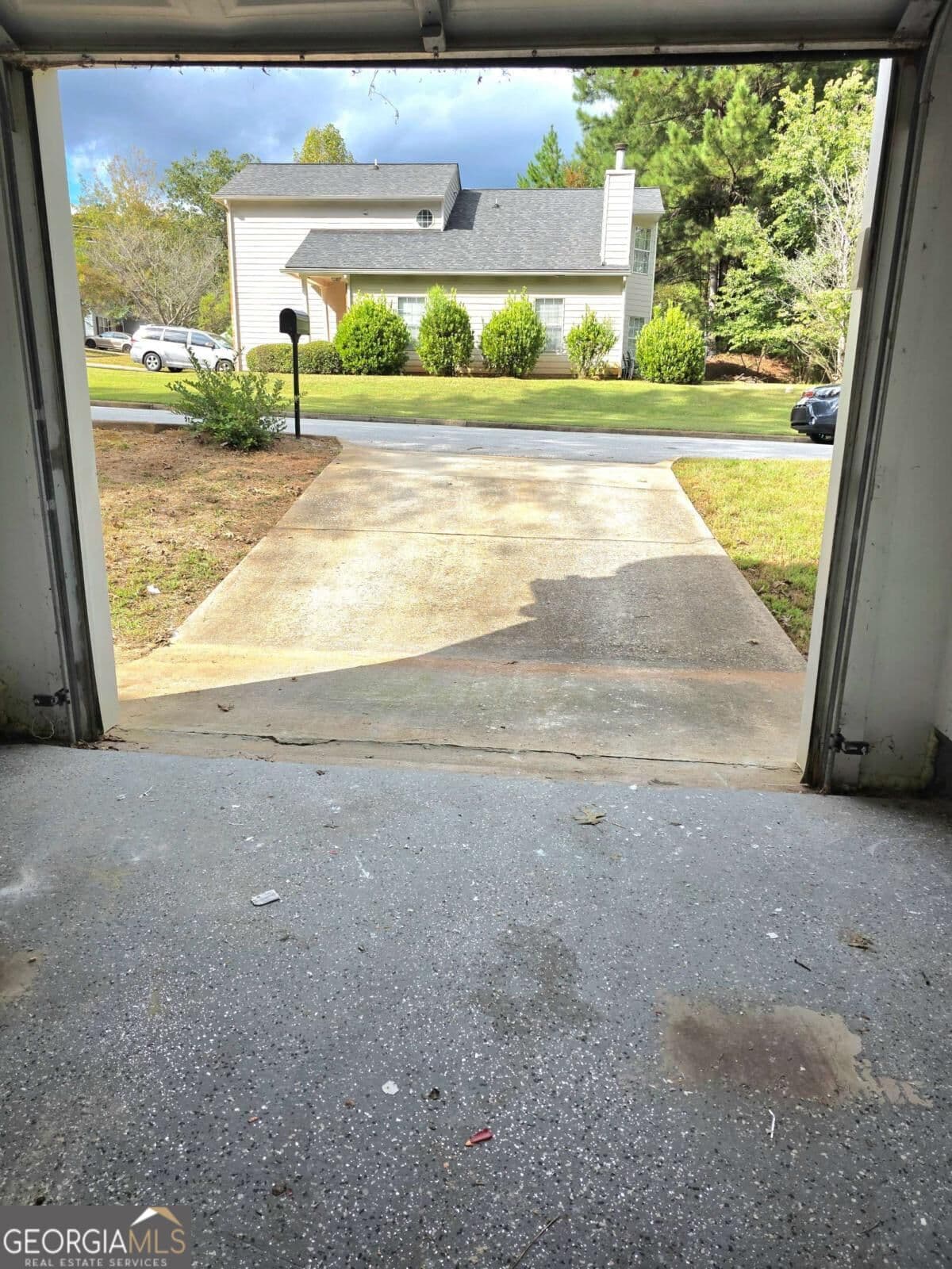 3 bedroom, 2 bathroom, 1,552 sq ft single family residence for sale at 4231 Chestnut Lake Avenue, Lithonia, GA 30038 — photo 6