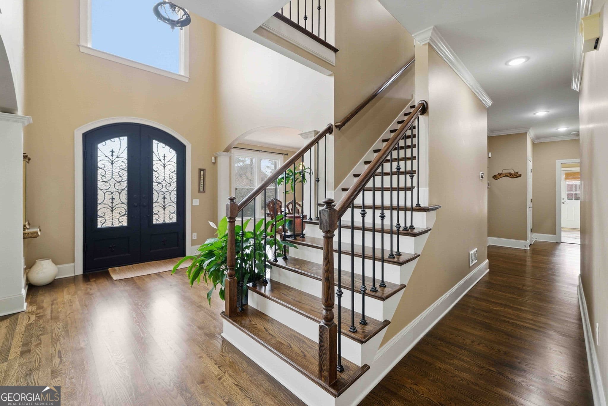 5 bedroom, 4 bathroom, 5,272 sq ft single family residence for sale at 1105 Dapplefawn Court, Alpharetta, GA 30005 — photo 8
