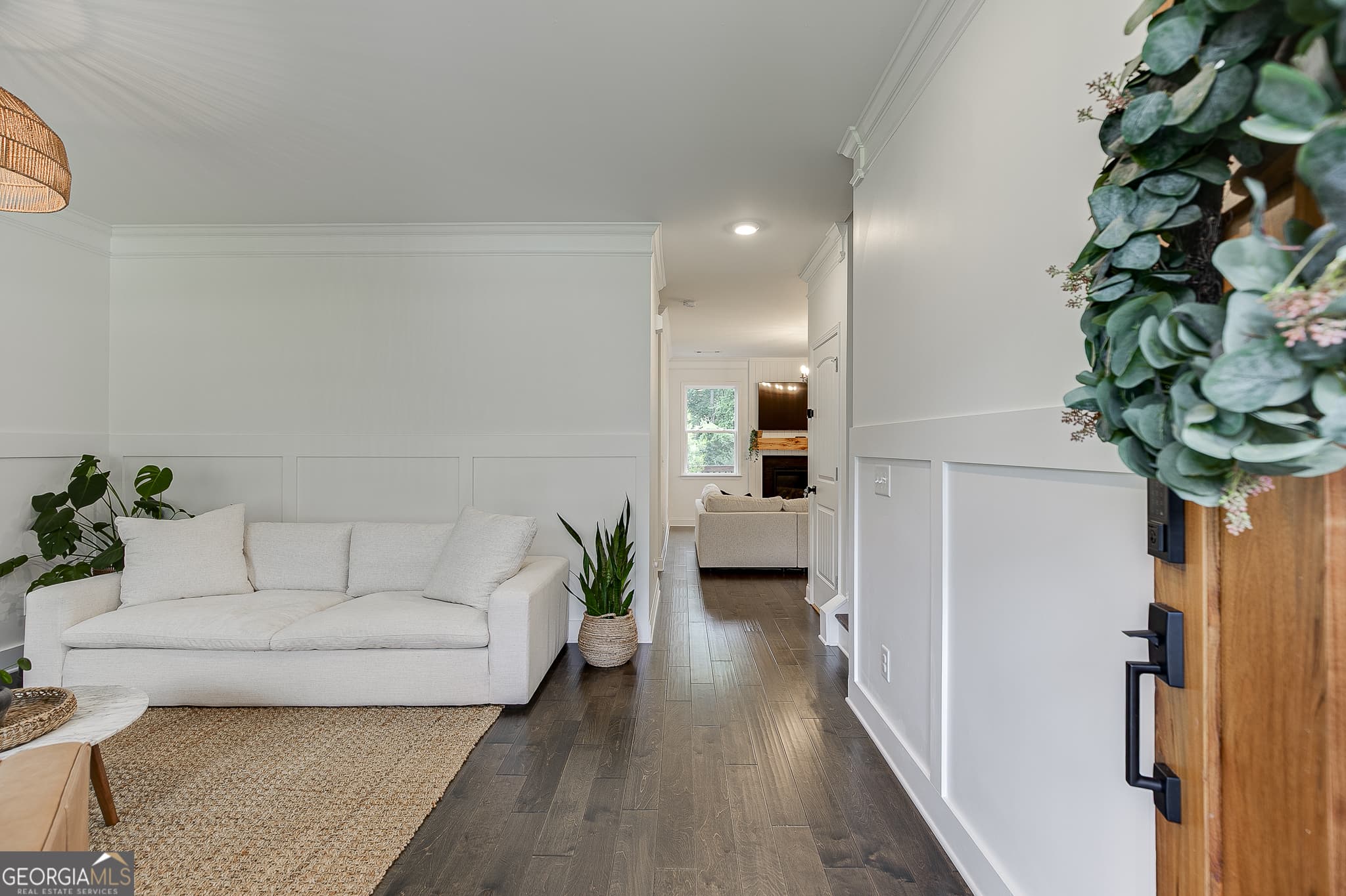 4 bedroom, 5 bathroom, 2,619 sq ft single family residence for sale at 3536 Dockside Shores Drive, Gainesville, GA 30506 — photo 4