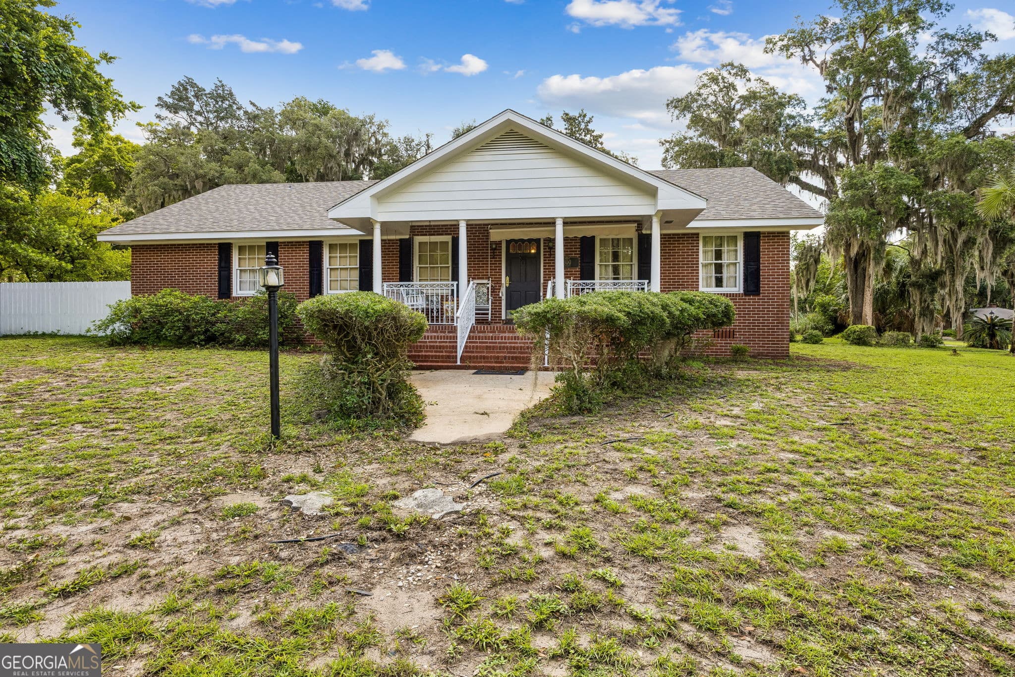 4 bedroom, 4 bathroom, 4,088 sq ft single family residence for sale at 300 Dilworth Street, St. Marys, GA 31558 — photo 3
