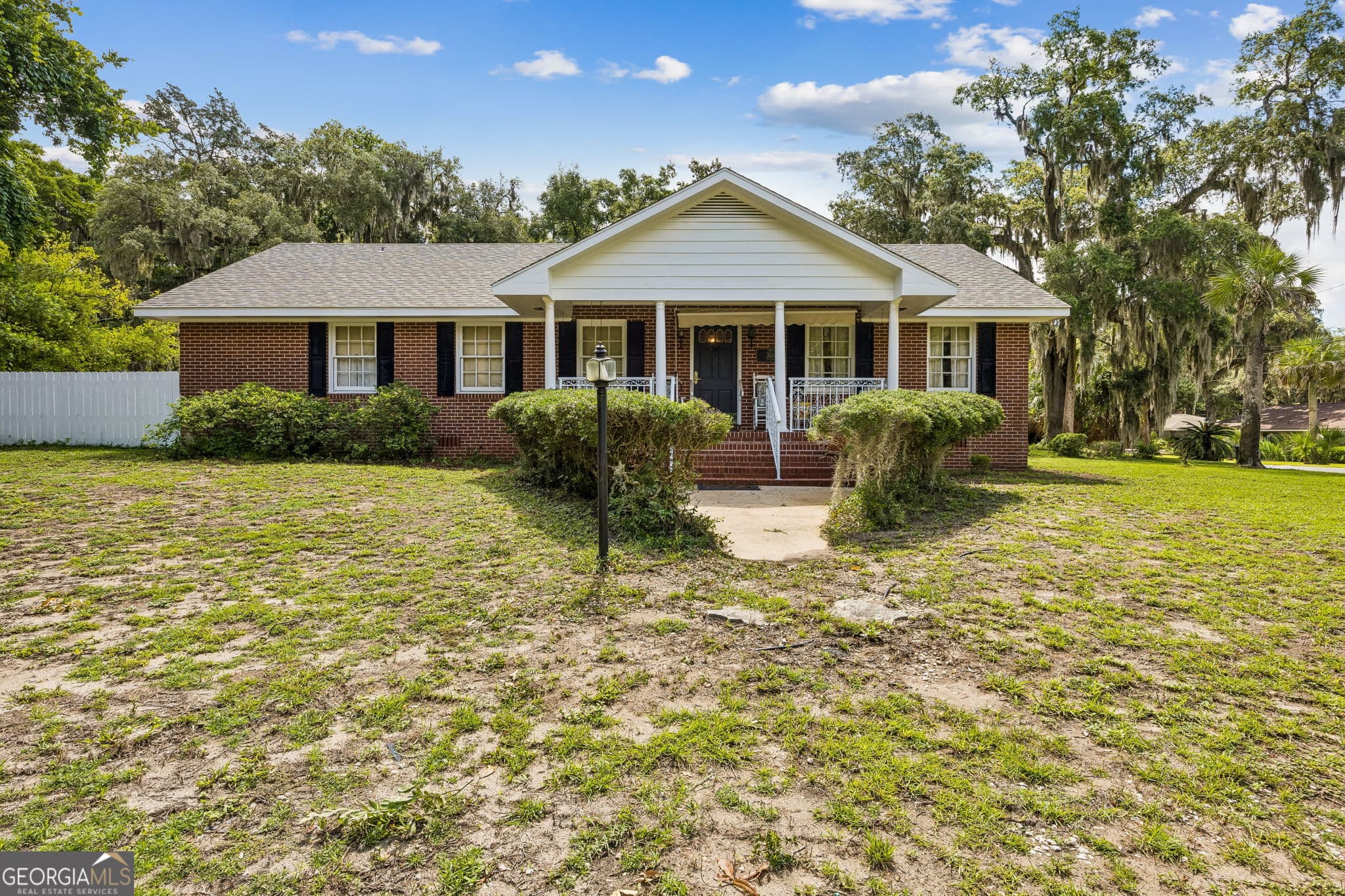 4 bedroom, 4 bathroom, 4,088 sq ft single family residence for sale at 300 Dilworth Street, St. Marys, GA 31558 — photo 1 of 133