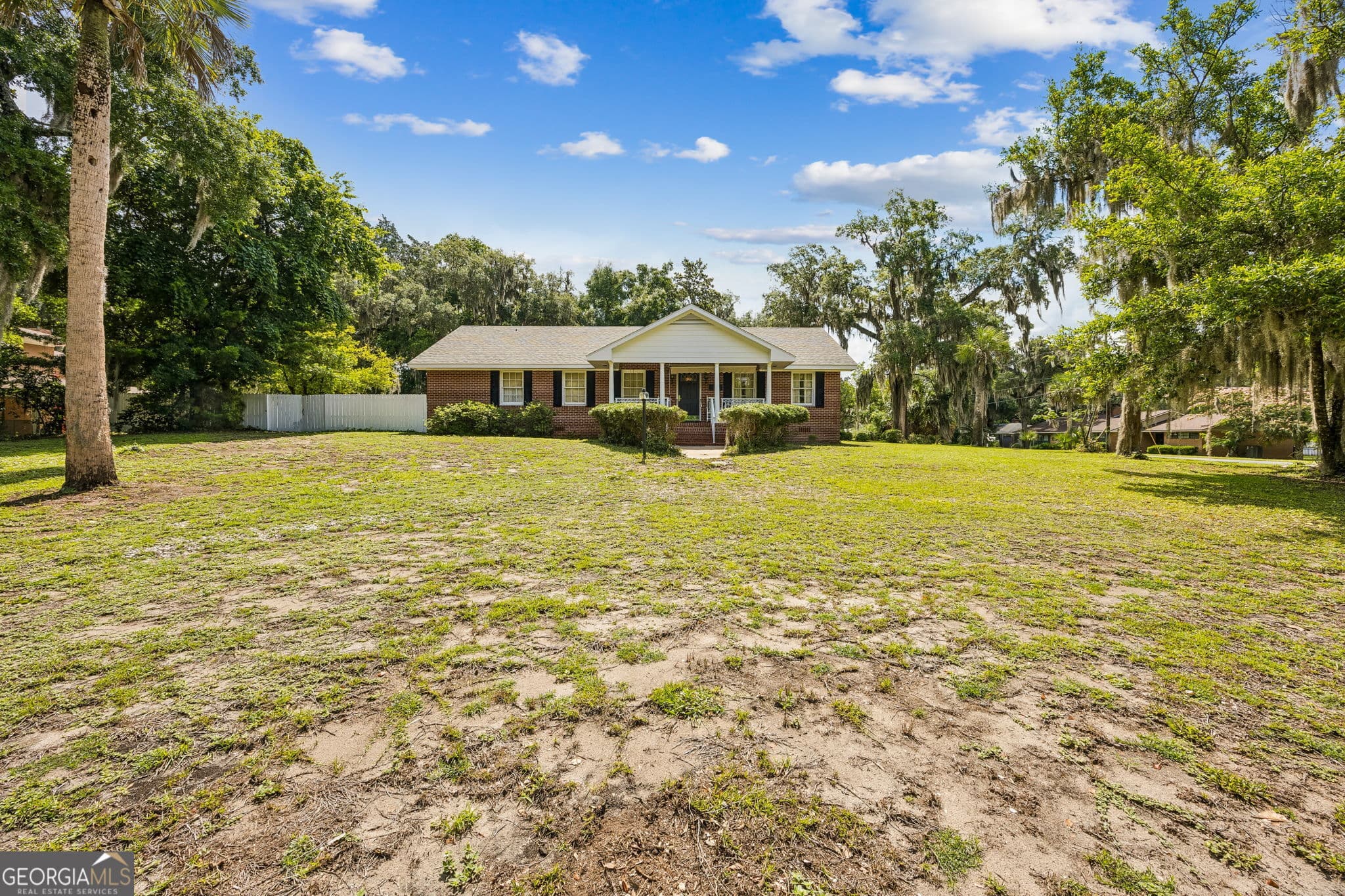 4 bedroom, 4 bathroom, 4,088 sq ft single family residence for sale at 300 Dilworth Street, St. Marys, GA 31558 — photo 4
