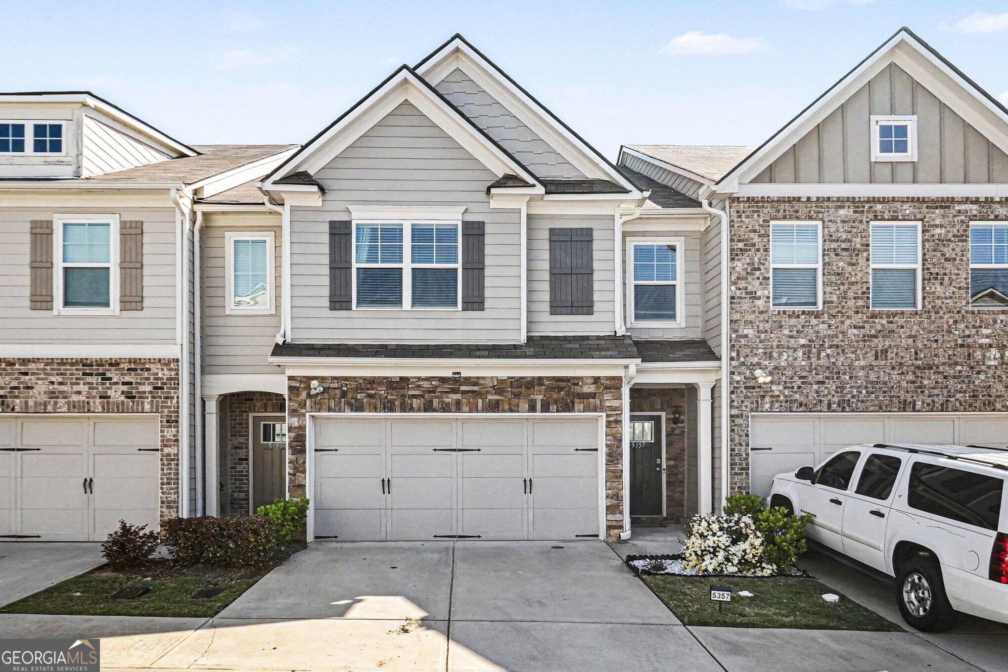 3 bedroom, 2.5 bathroom, 1,911 sq ft townhouse for sale at 5357 Radford Loop, Fairburn, GA 30213