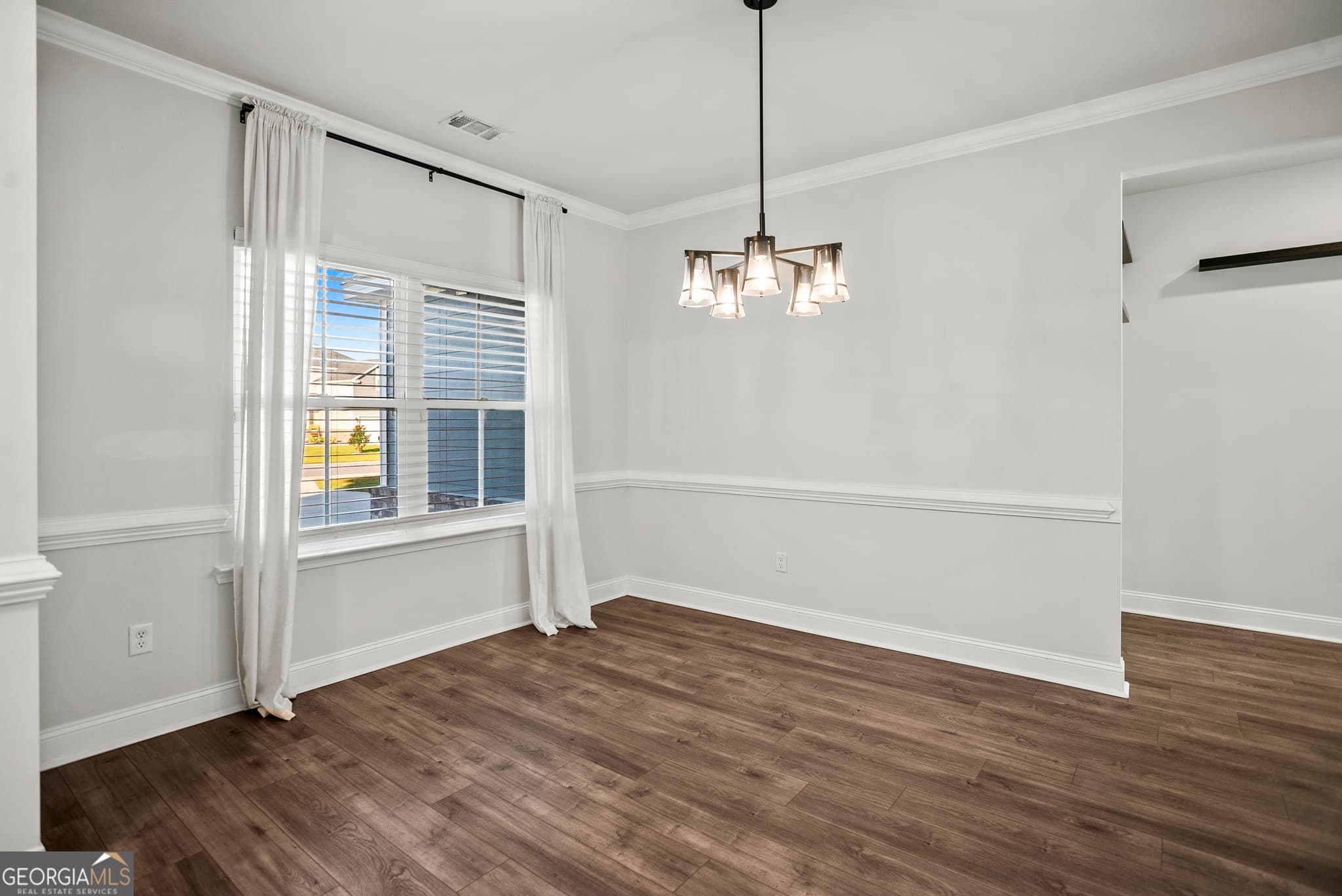 5 bedroom, 3 bathroom, 3,521 sq ft single family residence for sale at 100 Finch Lane, Guyton, GA 31312 — photo 6