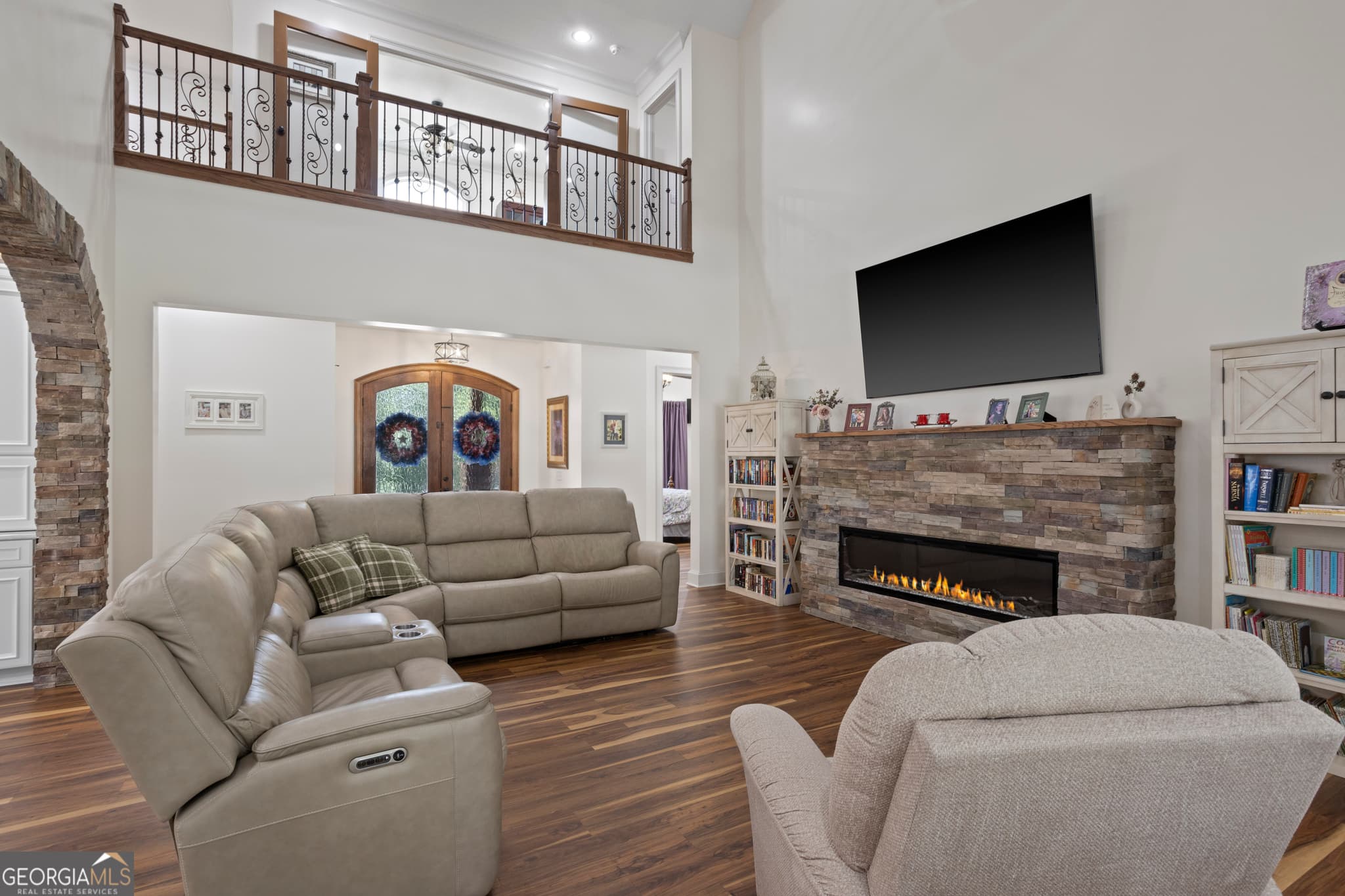 4 bedroom, 4.5 bathroom, 4,018 sq ft single family residence for sale at 218 Riverlake Road, Fair Play, SC 29643 — photo 7