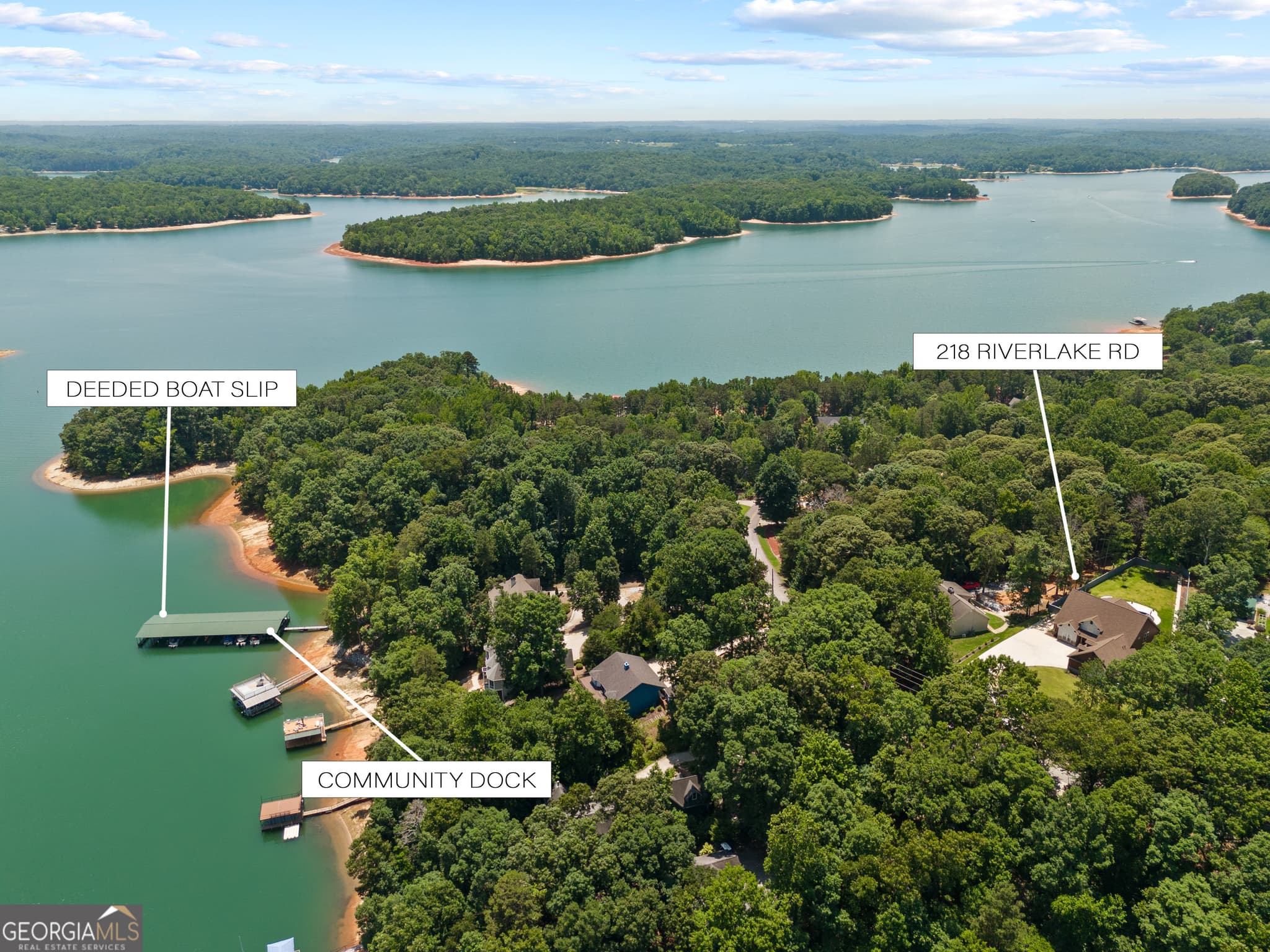 4 bedroom, 4.5 bathroom, 4,018 sq ft single family residence for sale at 218 Riverlake Road, Fair Play, SC 29643 — photo 3