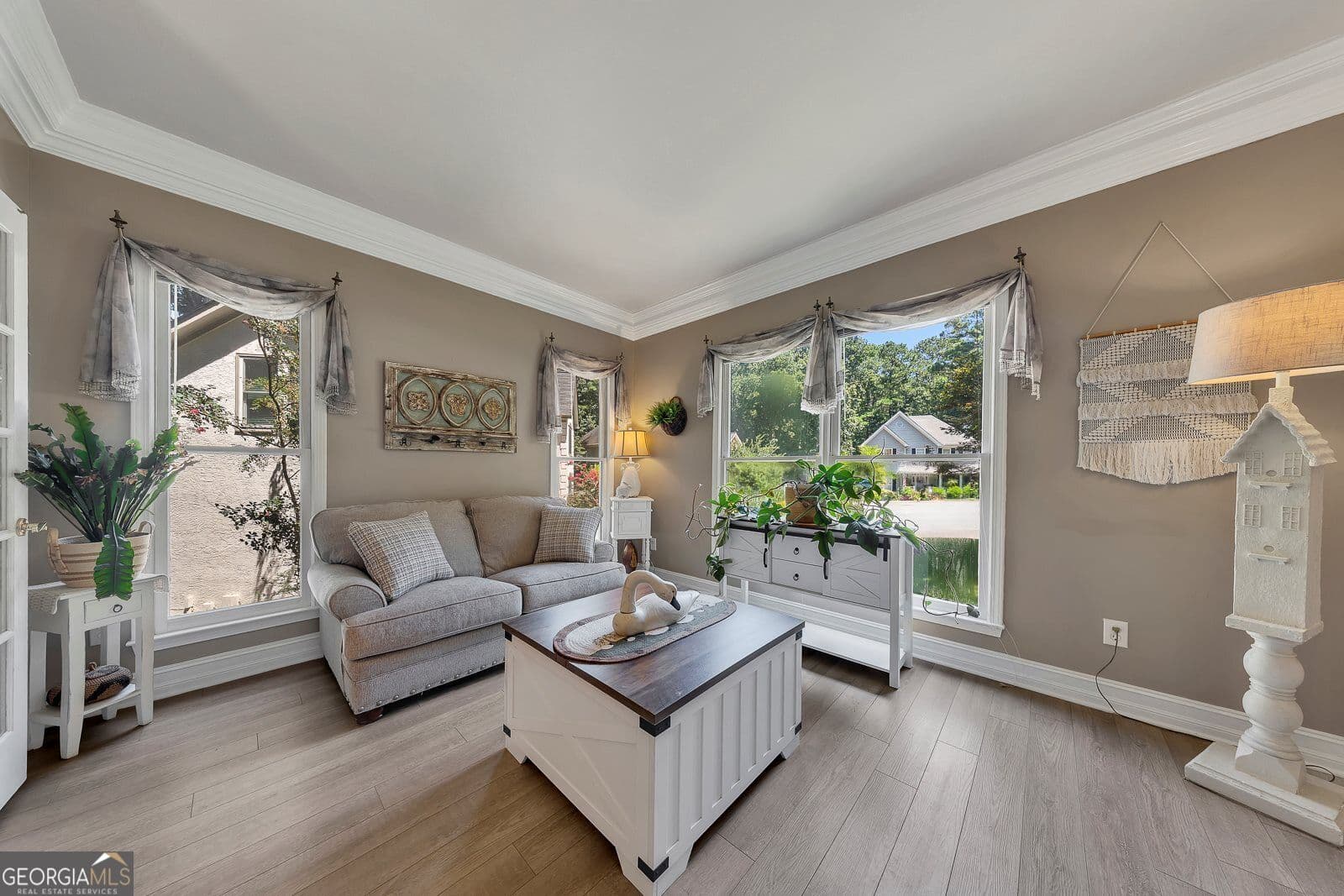 6 bedroom, 3.5 bathroom, 3,380 sq ft single family residence for sale at 1914 Lilac Ridge Drive, Woodstock, GA 30189 — photo 10