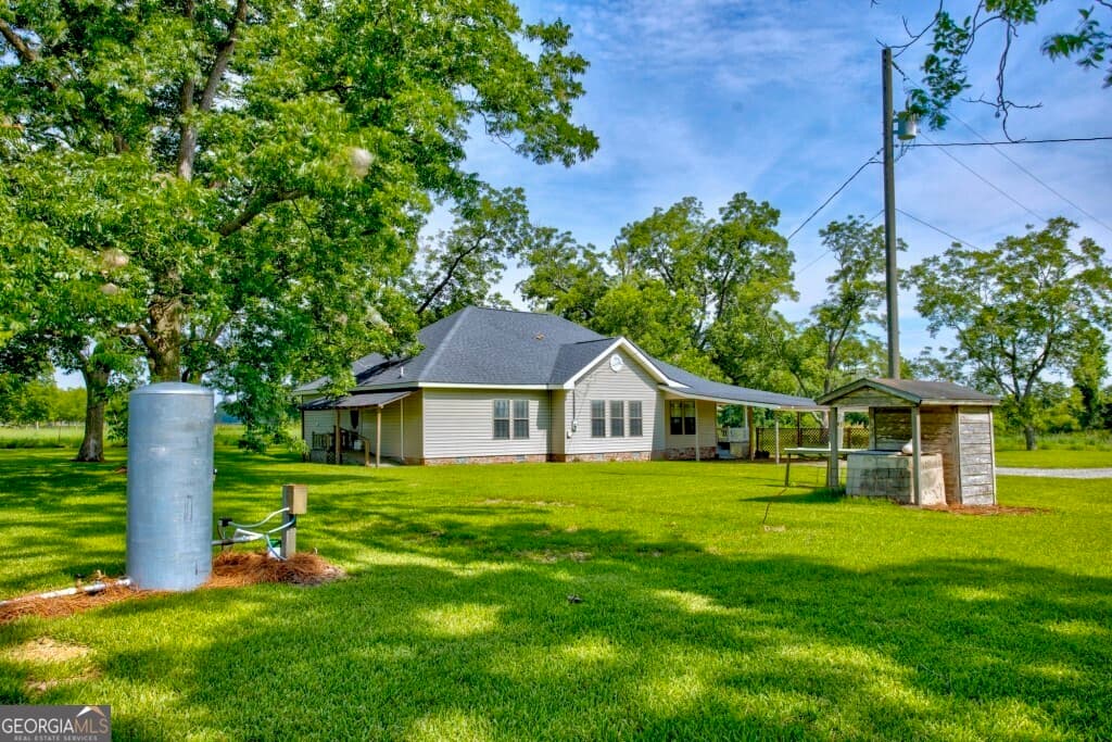 3 bedroom, 2 bathroom, 1,887 sq ft farm for sale at 1034 Cecil Tyre Road, Bristol, GA 31518 — photo 6