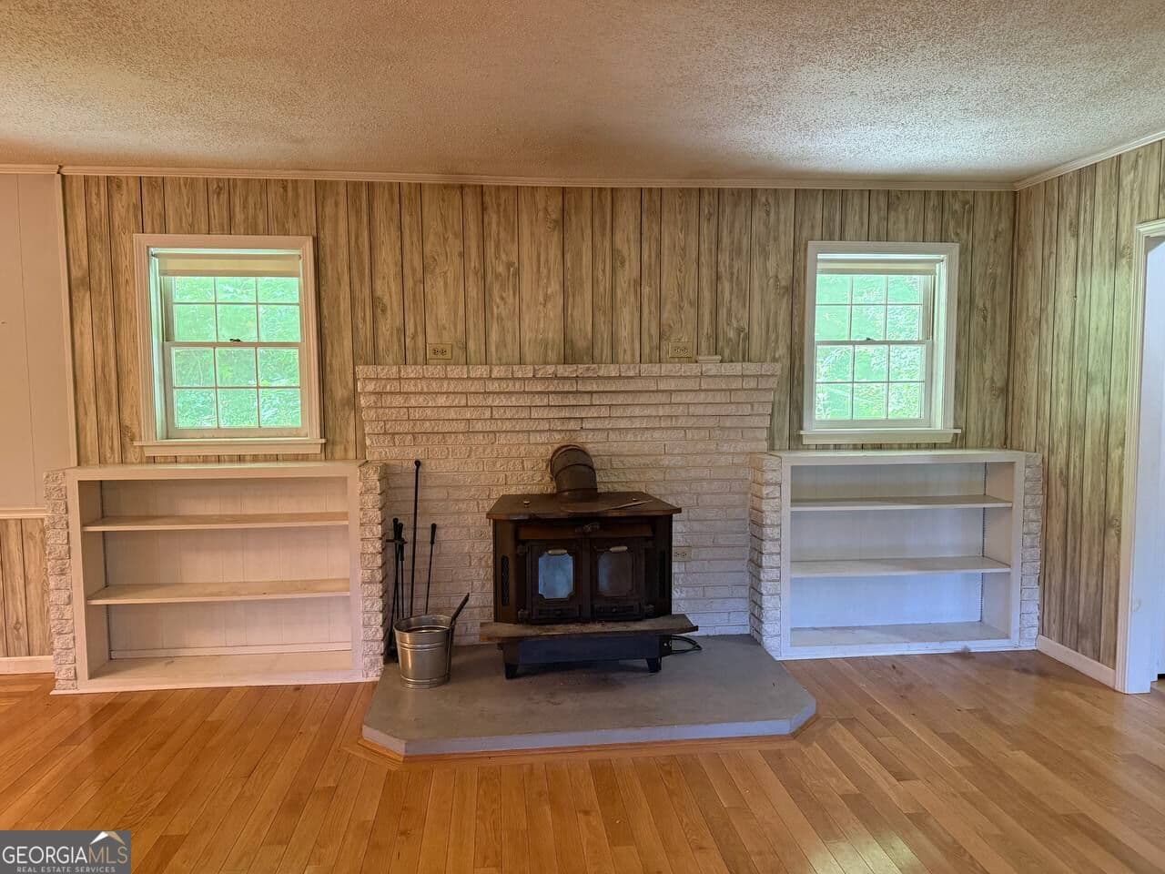 3 bedroom, 2 bathroom, 1,666 sq ft single family residence for sale at 398 Taylors Chapel Road, Rabun Gap, GA 30568 — photo 6