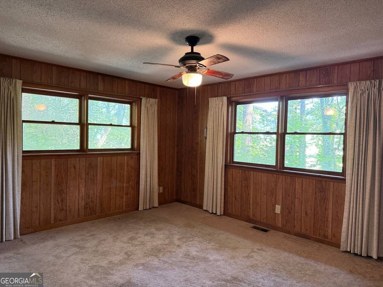 3 bedroom, 2 bathroom, 1,666 sq ft single family residence for sale at 398 Taylors Chapel Road, Rabun Gap, GA 30568 — photo 8